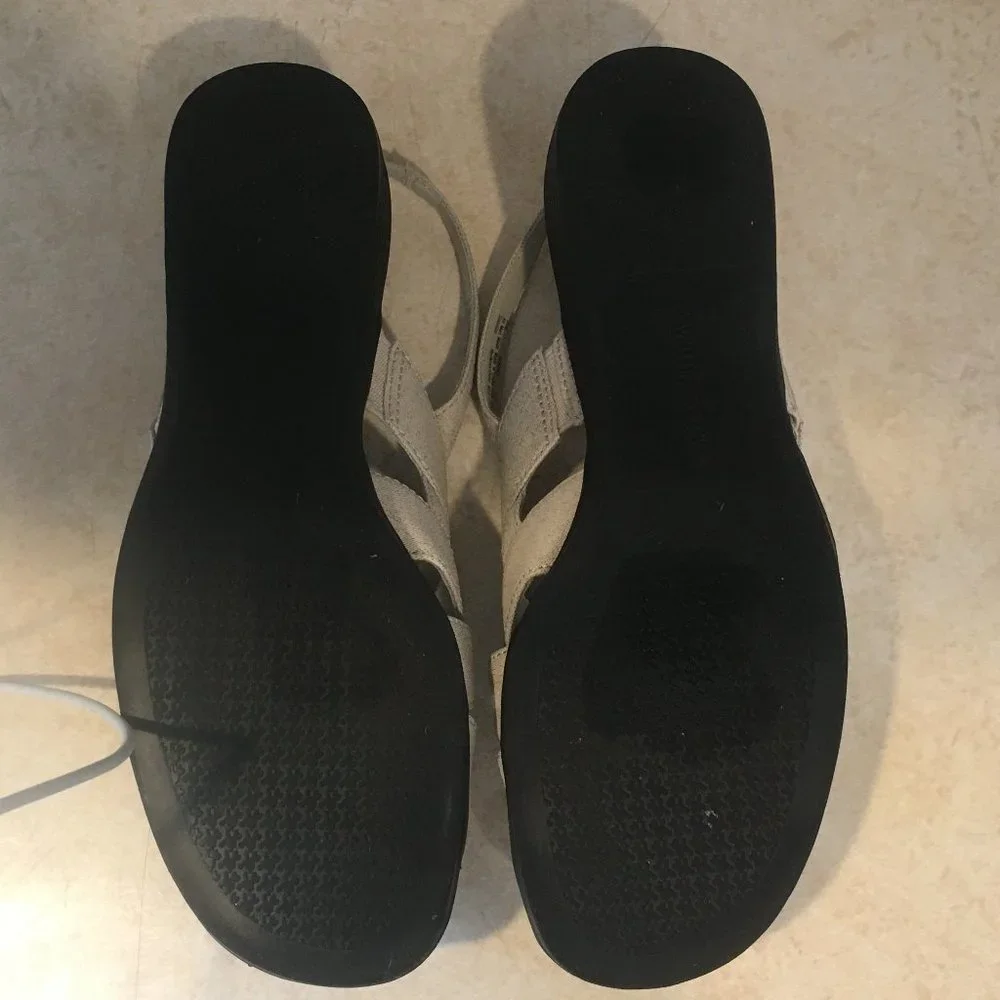 White Stag Linen Open Toe Slip On Sandals